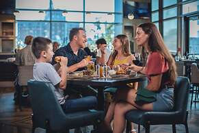 Embassy Suites by Hilton Virginia Beach Oceanfront Resort