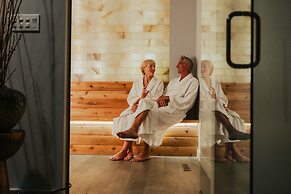 Embassy Suites by Hilton Virginia Beach Oceanfront Resort