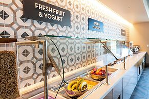 Embassy Suites by Hilton Virginia Beach Oceanfront Resort