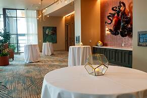 Embassy Suites by Hilton Virginia Beach Oceanfront Resort