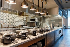 Embassy Suites by Hilton Virginia Beach Oceanfront Resort