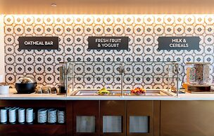 Embassy Suites by Hilton Virginia Beach Oceanfront Resort