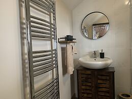 Beautiful 1-bed Studio in Boyton Launceston