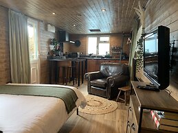 Beautiful 1-bed Studio in Boyton Launceston