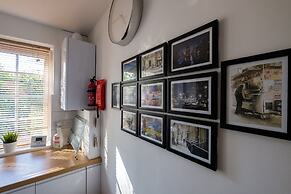 Riverwalk Apartment One