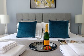 Riverwalk Apartment One