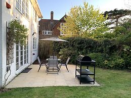 Riverwalk Apartment One