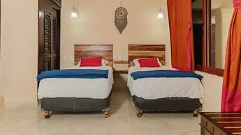 hotel y hostal nojoch che