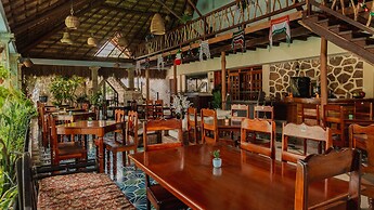 hotel y hostal nojoch che