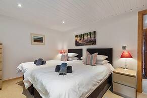 The Bluebell - Luxury Lodge With Hot Tub