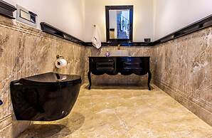 Luxurious Villa With Private Pool in Antalya