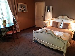 HOTEL LE MANOIR DE LA BARBACANE