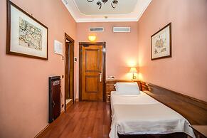 Hotel della Torre Argentina