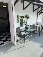 310Guest-House LaVida