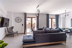 Cretan Residence With Pool