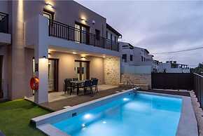 Cretan Residence With Pool