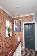 Urban Retreat Hot Tub Bar Ev Charger