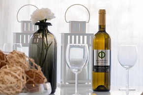 GTD31502 - Art room of Athens - Hera