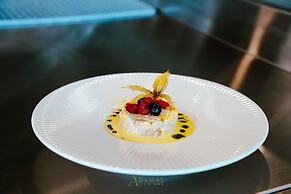 Adamas Resort & Hotel