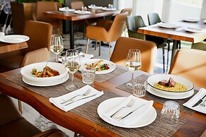 Adamas Resort & Hotel