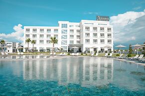 Adamas Resort & Hotel