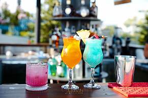 Adamas Resort & Hotel