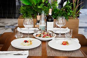 Adamas Resort & Hotel