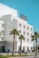 Adamas Resort & Hotel