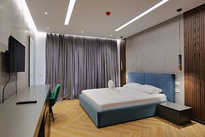 Adamas Resort & Hotel