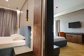 Adamas Resort & Hotel