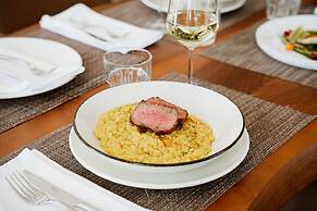 Adamas Resort & Hotel