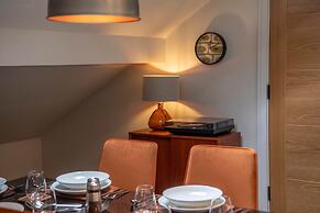 The Quadrant - The Garret