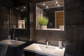 The Quadrant - The Garret