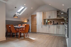 The Quadrant - The Garret