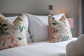 The Quadrant - The Garret