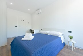 8 Bedroom Apartment in Reggio Emilia Center