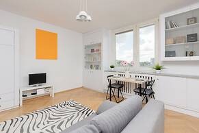 Studio Wojska Polskiego by Renters