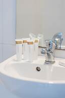 Studio Wojska Polskiego by Renters