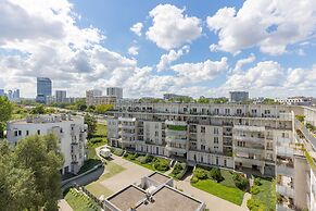 Studio Wojska Polskiego by Renters