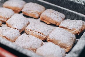 MY WAY HOTEL & EVENTS