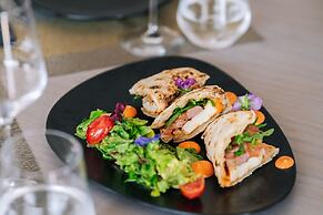 MY WAY HOTEL & EVENTS