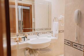 MY WAY HOTEL & EVENTS