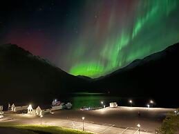 Senja Fjordcamp - Senja by Heart