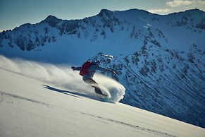 Senja Fjordcamp - Senja by Heart