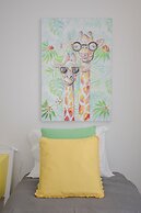 Liiiving - Luxury River View Apartment V