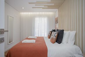 Liiiving - Luxury River View Apartment V