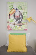 Liiiving - Luxury River View Apartment V