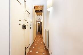 Central Market by Mmega