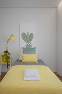 Liiiving -Luxury River View Apartment VI