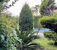 3 Bedroom Apartment With Pool